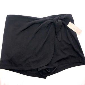 Black Lizard Thicket Skort